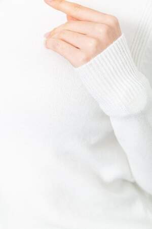 Гольф жіночий однотонний, колір білий Гольф жіночий однотонний, колір білий